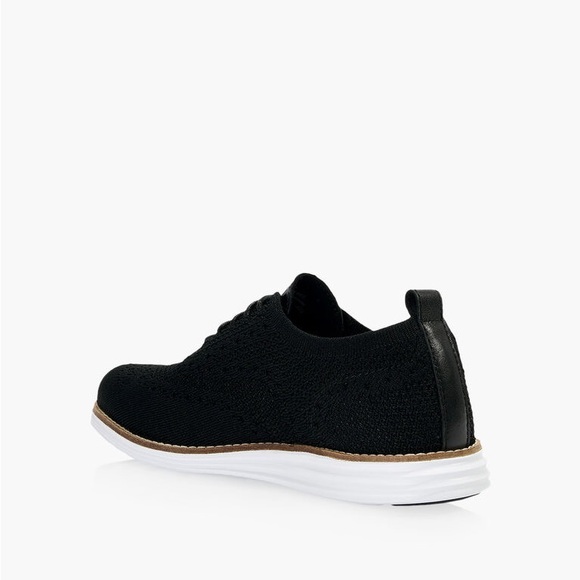 Cole Haan Original Grand Stitchlite Wingtip Oxford; Women; Size: 7.5; Black - Picture 2 of 8